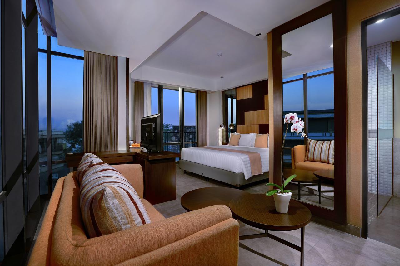 Hotel Aston Mataram 4*